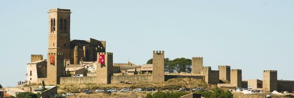 El Diezmo Artajona Luaran gambar